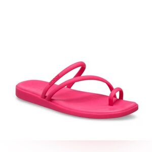 CROCS Miami Tore Loop Sandals Passion Fruit